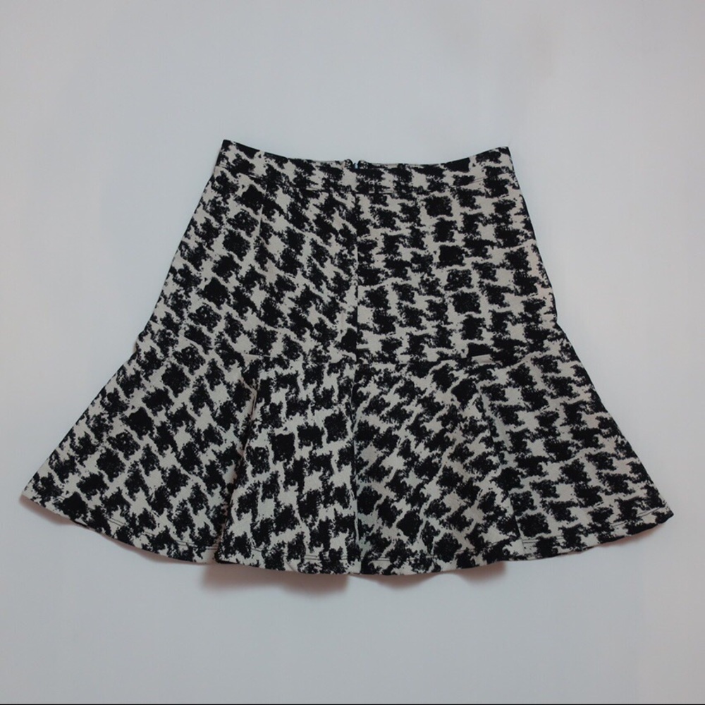 Parker McKenna Houndstooth Skirt